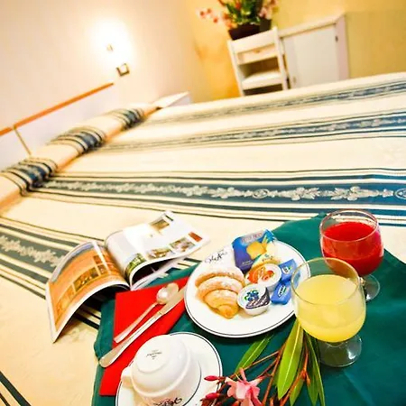 Park Zaira Hotel 3*
